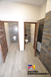 Do wynajęcia biuro 335 m2 przy hali magazynowej